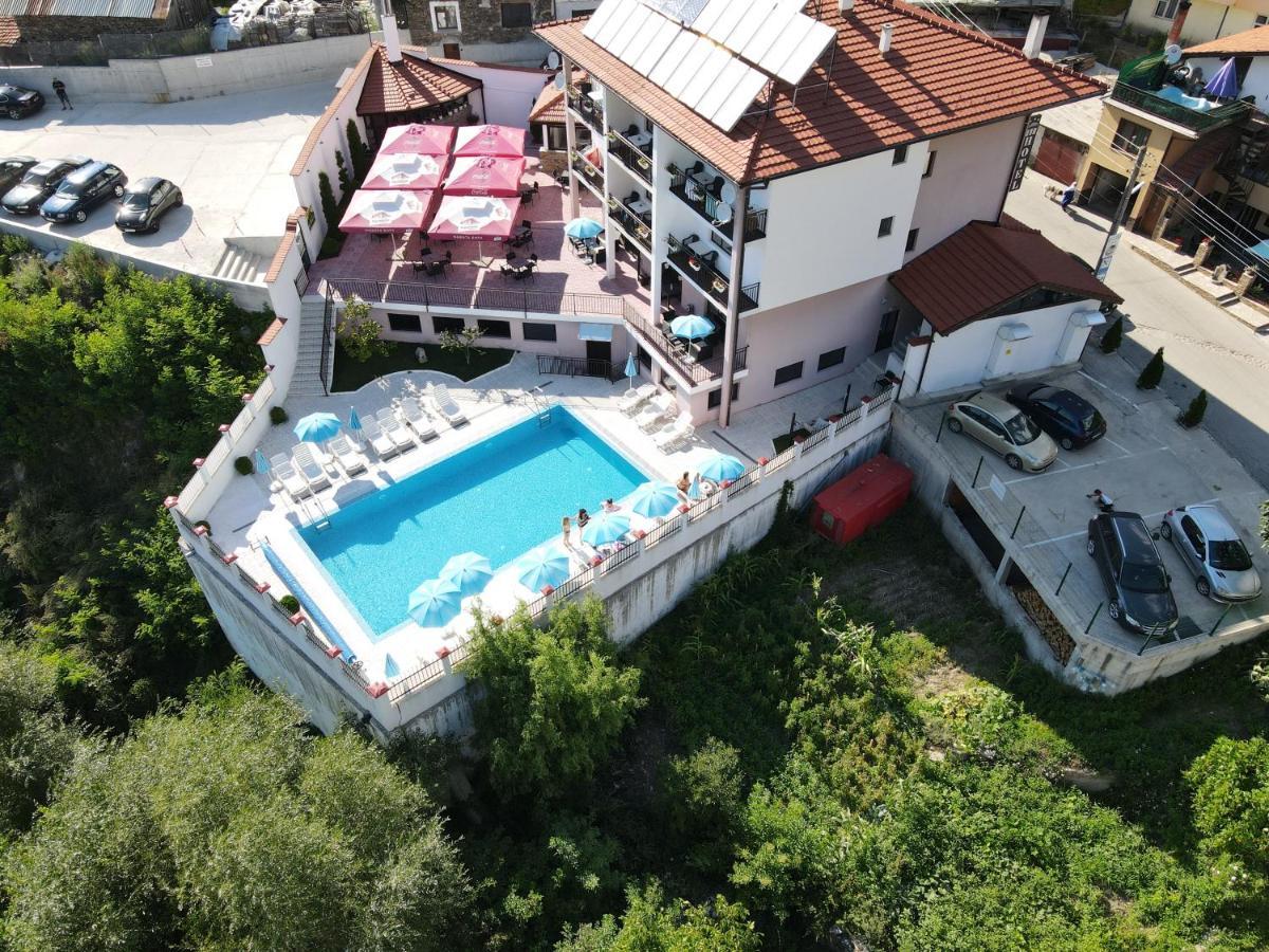 Hotel Deyanira Gorno Dryanovo Exterior photo