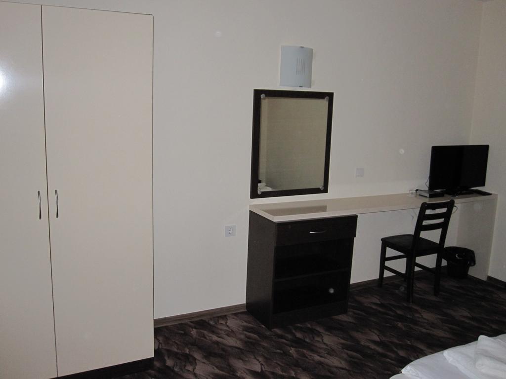 Hotel Deyanira Gorno Dryanovo Room photo
